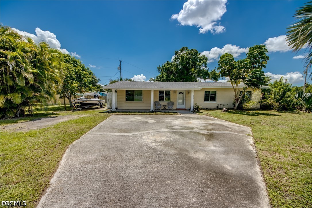 4 Bed SingleFamilyResidence for Sale in North Fort Myers, photo 26