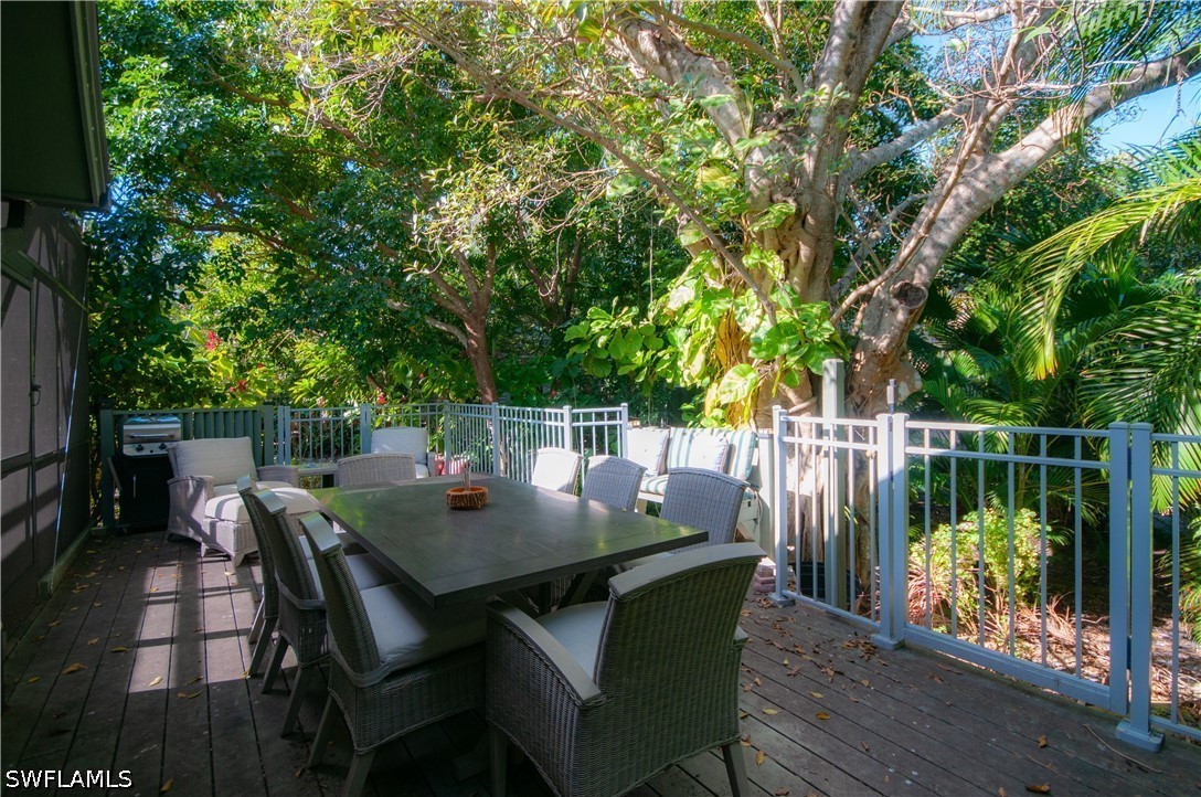 2 Bed Detached for Sale in Naples, photo 26