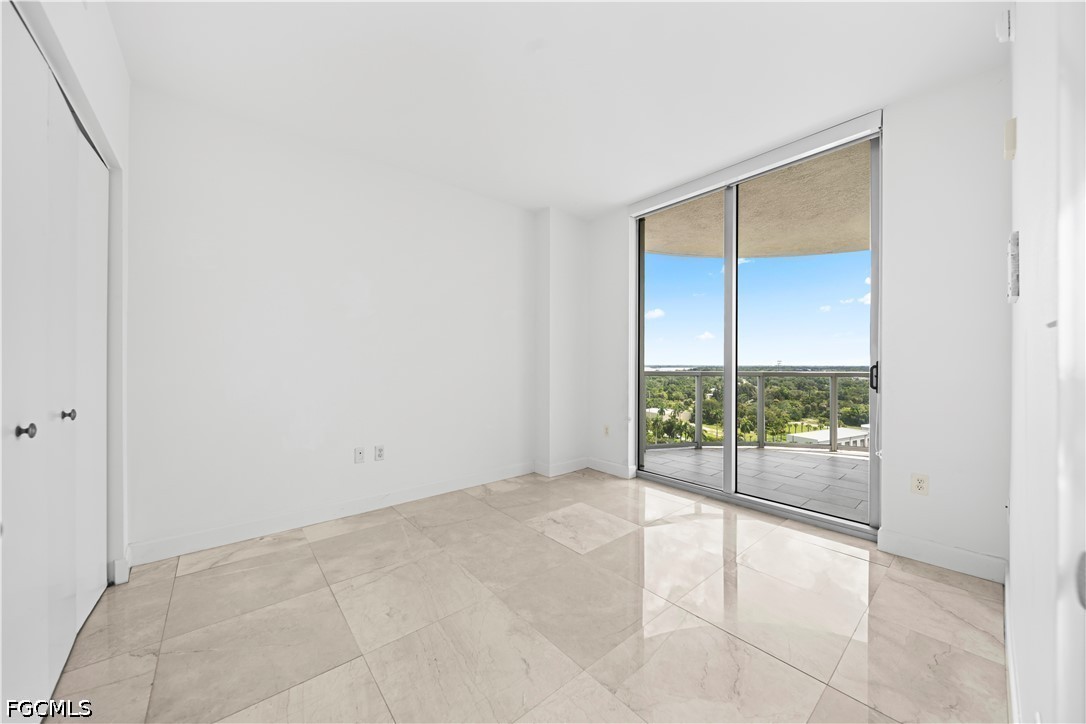 3 Bed Pool Home for Sale in Oasis, photo 26