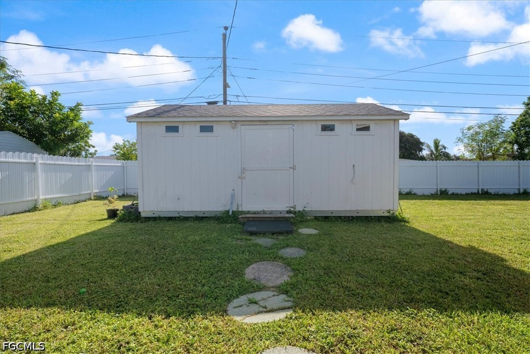 4 Bed SingleFamilyResidence for Sale in Lehigh Acres, photo 26