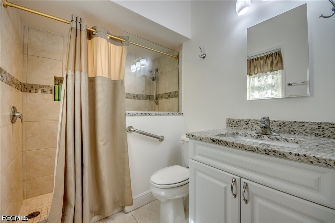 2 Bed Waterfront Home for Sale in Cape Coral, photo 26