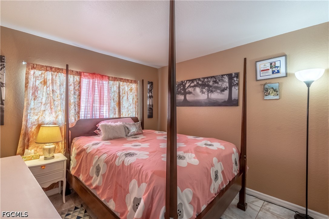4 Bed SingleFamilyResidence for Sale in Naples, photo 26