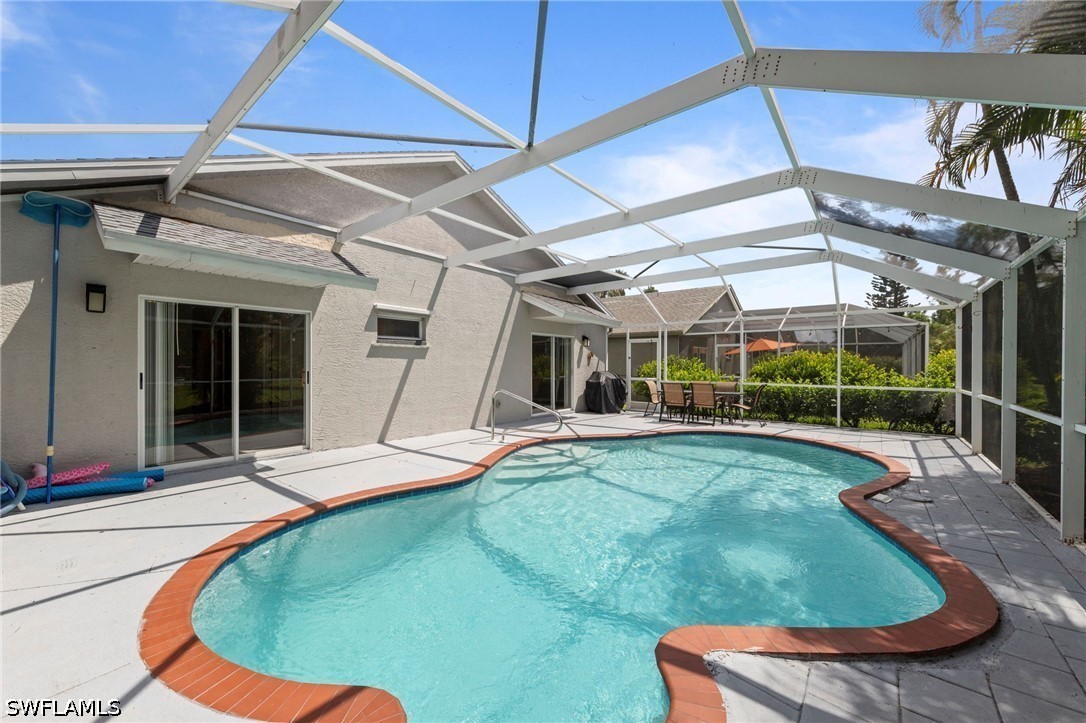 3 Bed Pool Home for Sale in Stoneybrook, photo 26