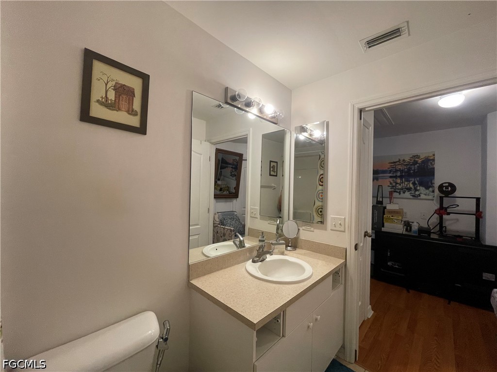 3 Bed SingleFamilyResidence for Sale in Lehigh Acres, photo 26
