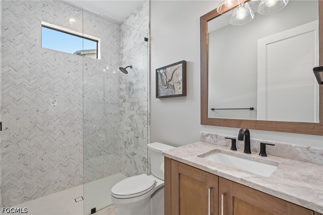 3 Bed Pool Home for Sale in Cape Coral, photo 26