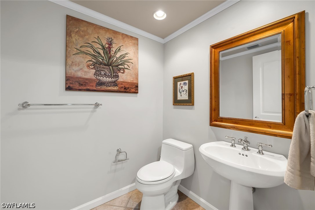 3 Bed Waterfront Home for Sale in Lesina, photo 26