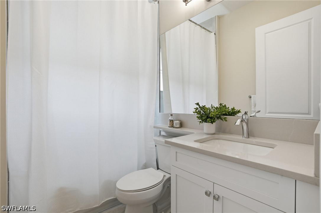 2 Bed Waterfront Home for Sale in Naples, photo 26