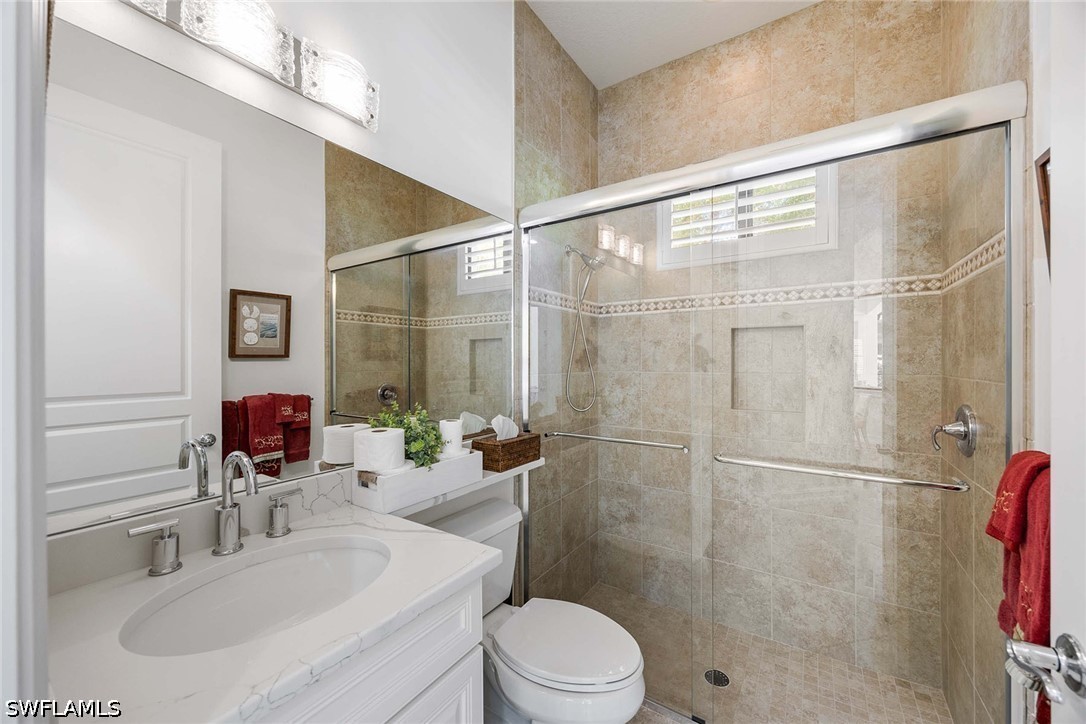 3 Bed Pool Home for Sale in Castlewood, photo 26