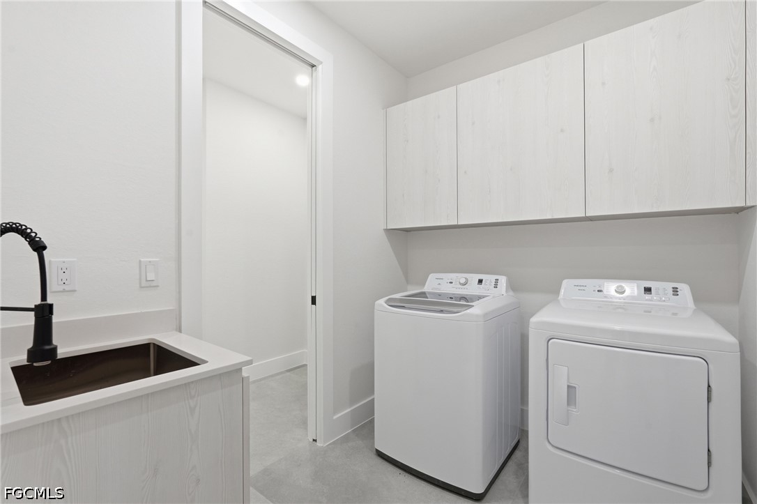 3 Bed SingleFamilyResidence for Sale in Cape Coral, photo 26