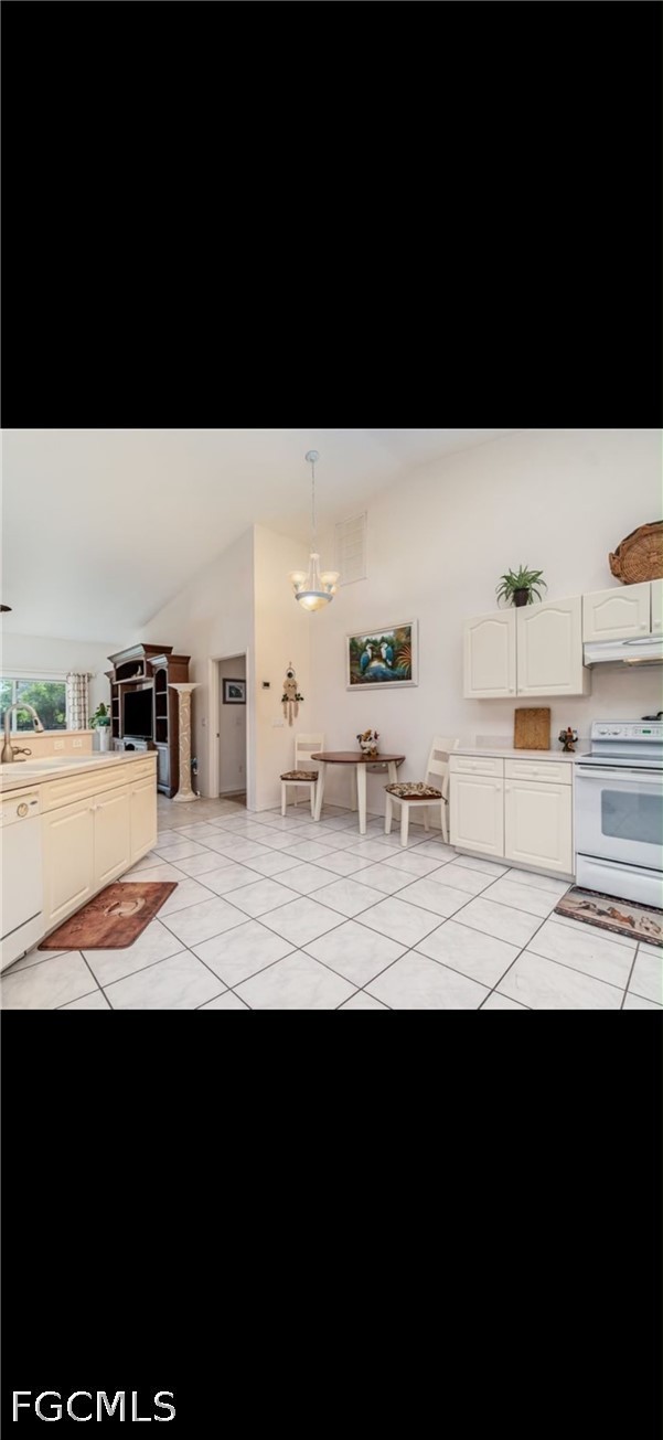 3 Bed SingleFamilyResidence for Sale in Fort Myers, photo 26