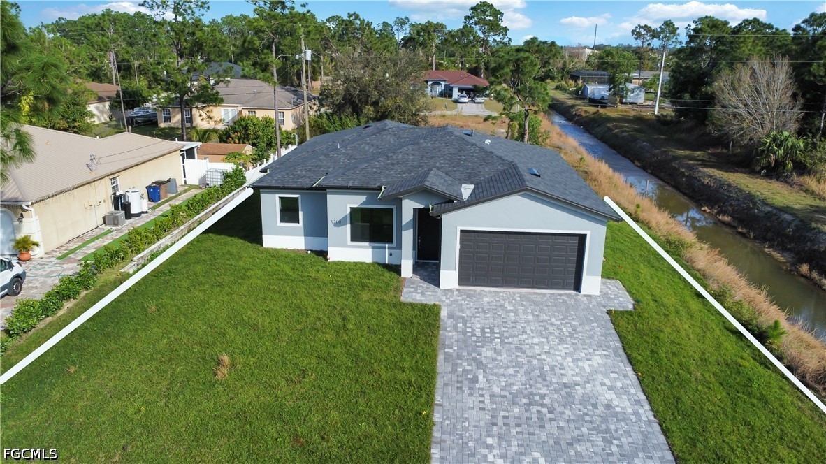 3 Bed SingleFamilyResidence for Sale in Lehigh Acres, photo 26