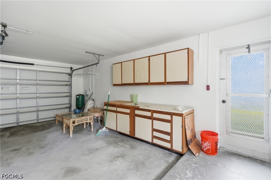 2 Bed Pool Home for Sale in Fort Myers Villas, photo 26