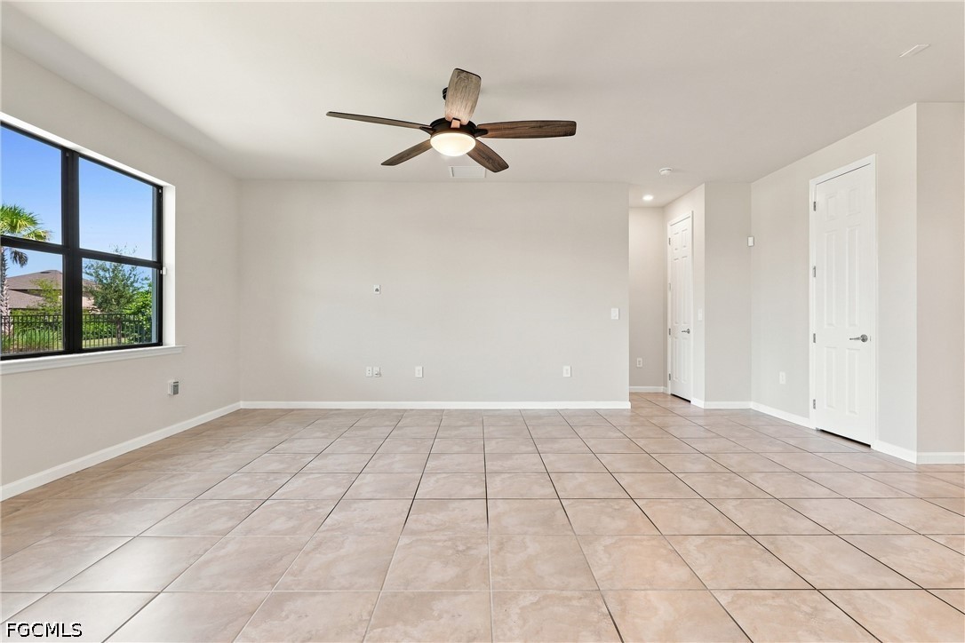 3 Bed SingleFamilyResidence for Sale in Alva, photo 26