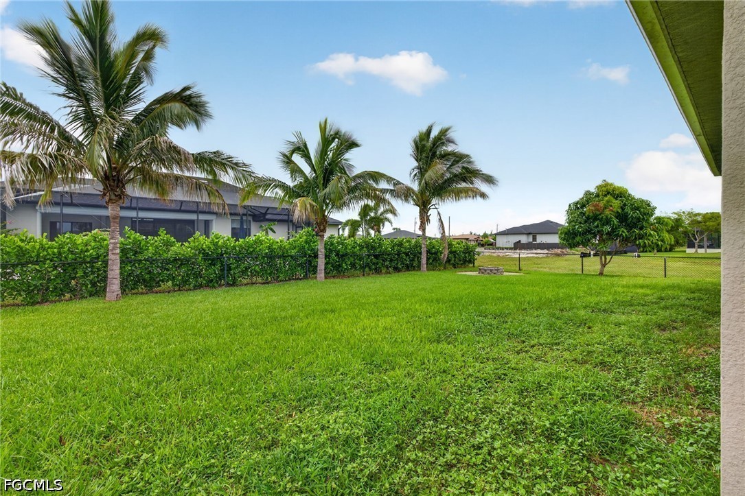 3 Bed SingleFamilyResidence for Sale in Cape Coral, photo 26