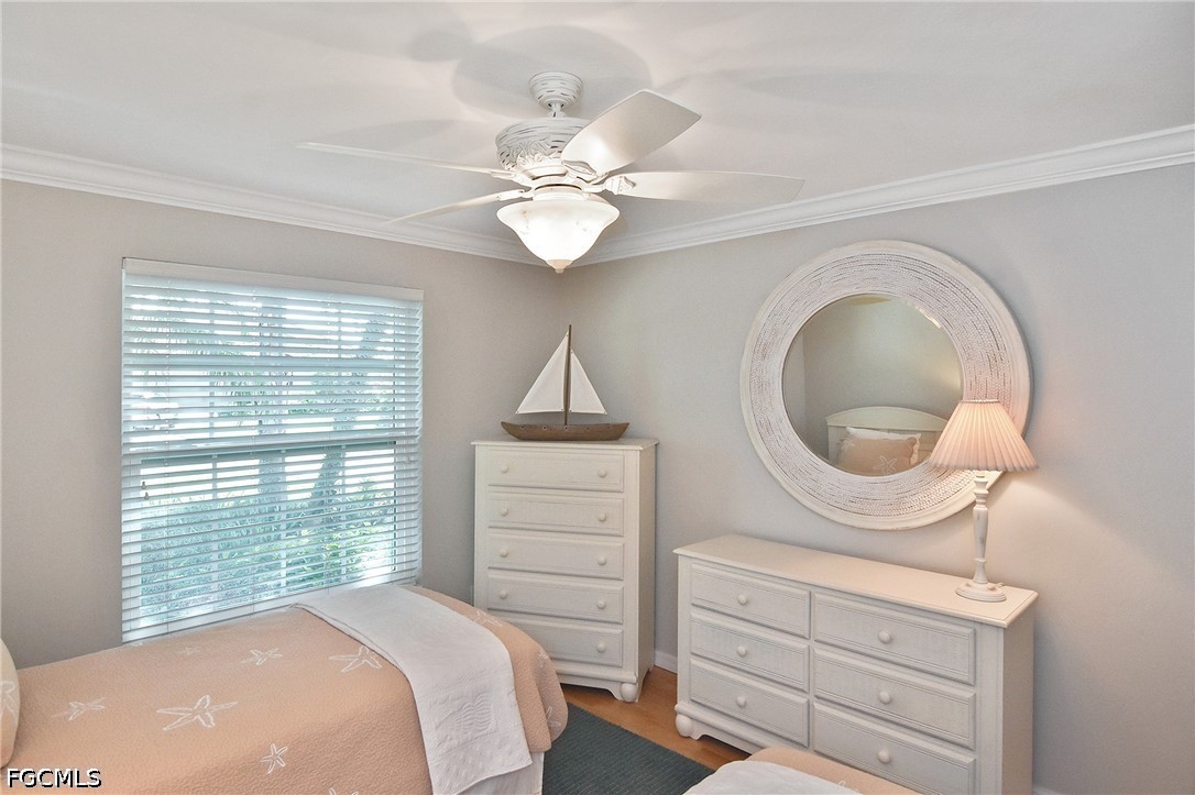 2 Bed Waterfront Home for Sale in Lakemont, photo 26