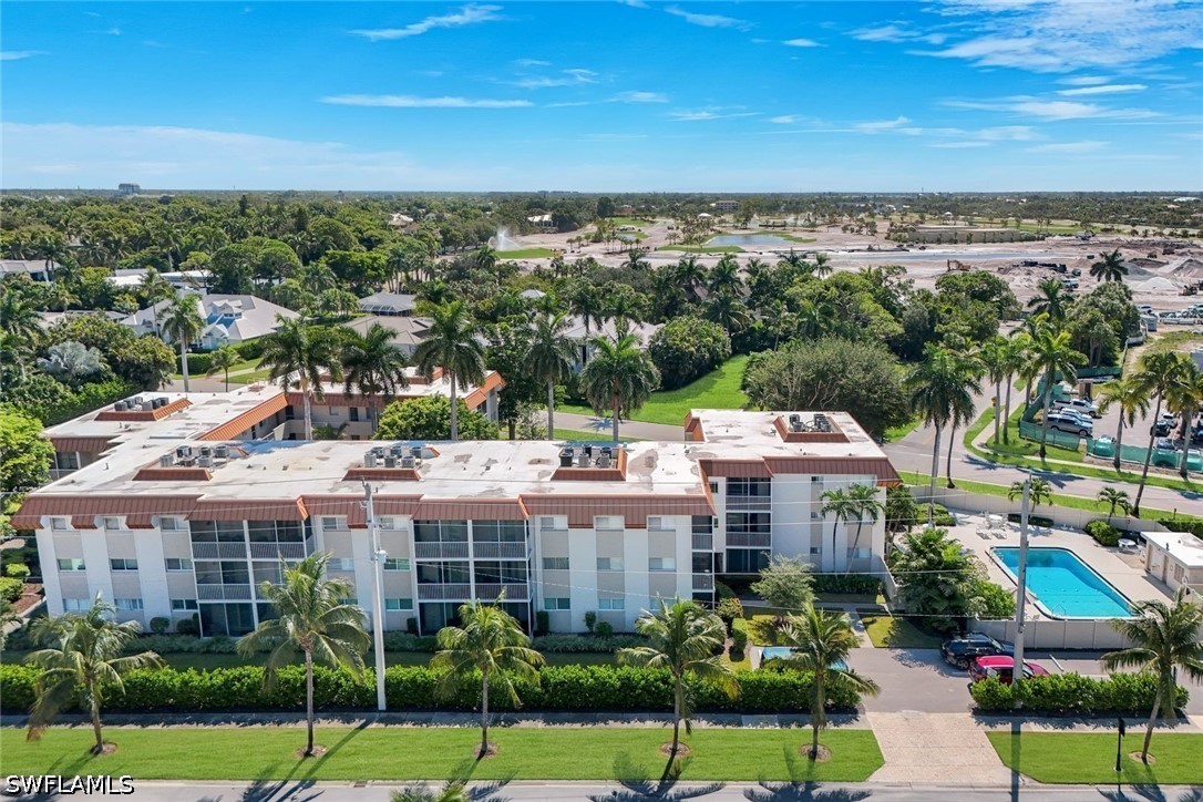 2 Bed Condominium for Sale in Naples, photo 26
