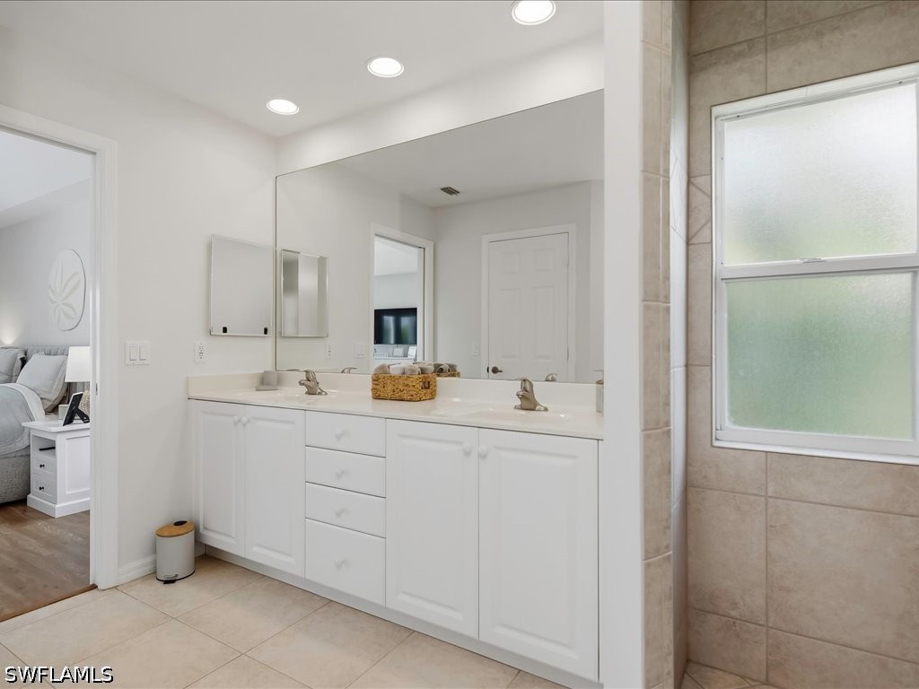 4 Bed Pool Home for Sale in Marco Island, photo 26