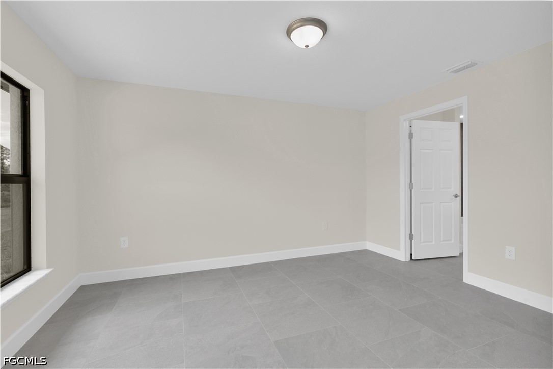 3 Bed SingleFamilyResidence for Sale in Lehigh Acres, photo 26