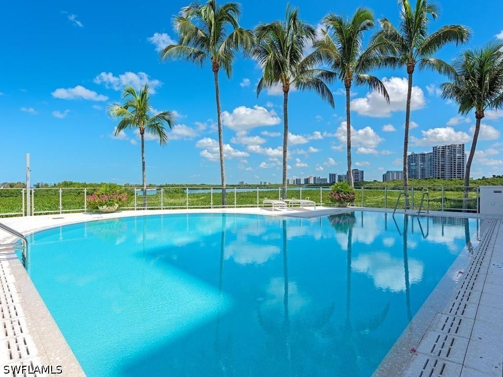 2 Bed Waterfront Home for Sale in Naples, photo 26