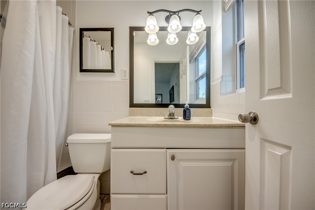 3 Bed SingleFamilyResidence for Sale in Naples, photo 26