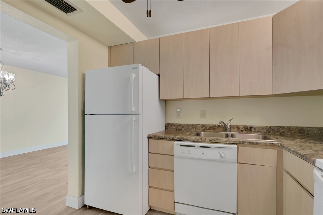 1 Bed Waterfront Home for Sale in Schooner Bay, photo 26