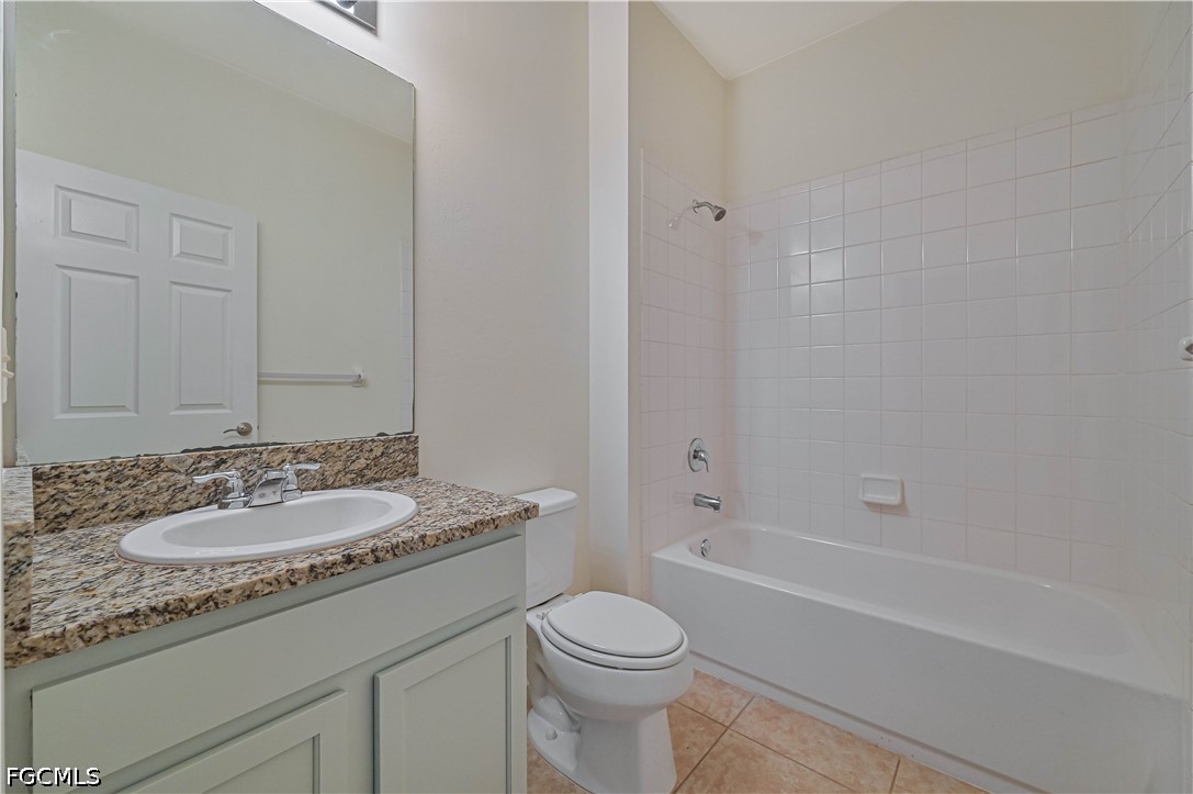 3 Bed SingleFamilyResidence for Sale in Cape Coral, photo 26