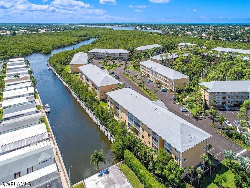 2 Bed Waterfront Home for Sale in Naples, photo 26