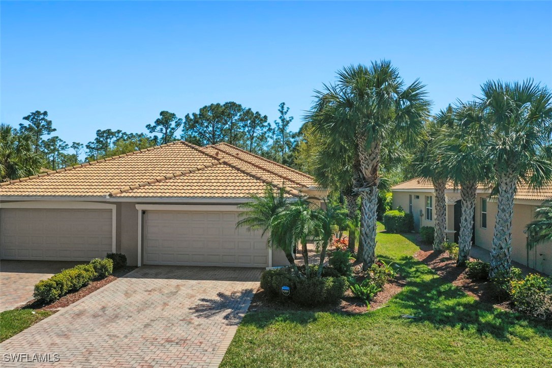 2 Bed Attached for Sale in Bella Terra, FL — photo 27
