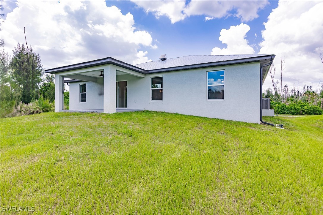 3 Bed SingleFamilyResidence for Sale in St James City, FL — photo 27