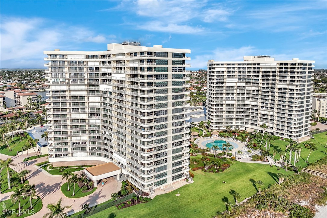 2 Bed Waterfront Home for Sale in Marco Island, photo 27