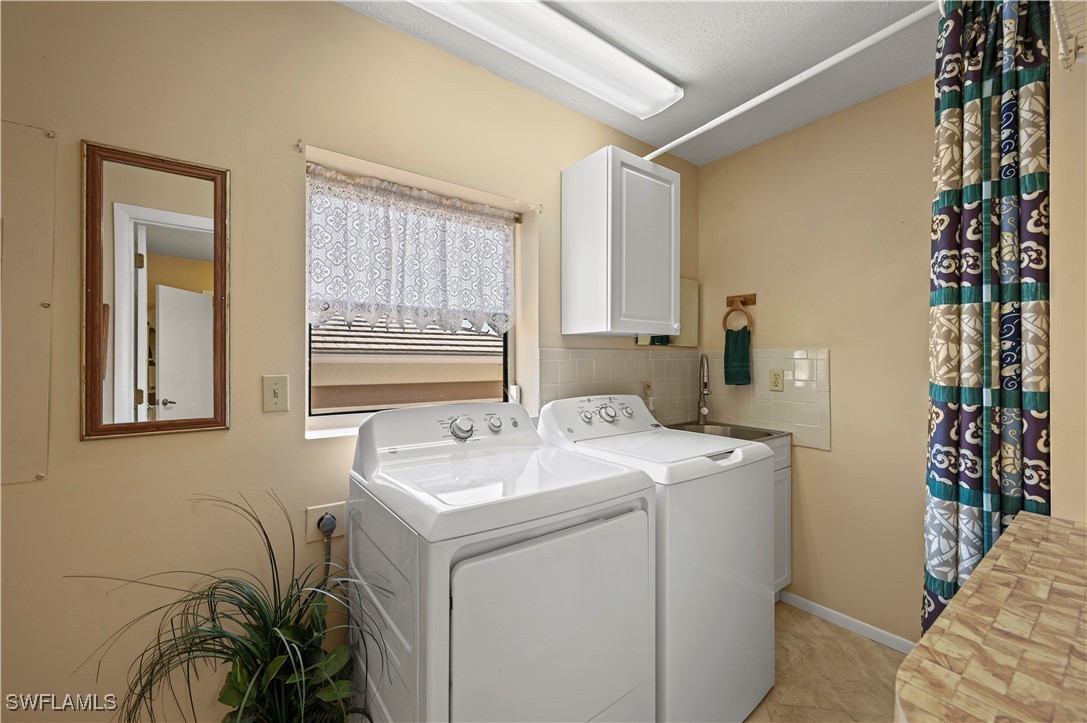 3 Bed Waterfront Home for Sale in Little Hickory Shores, FL — photo 27