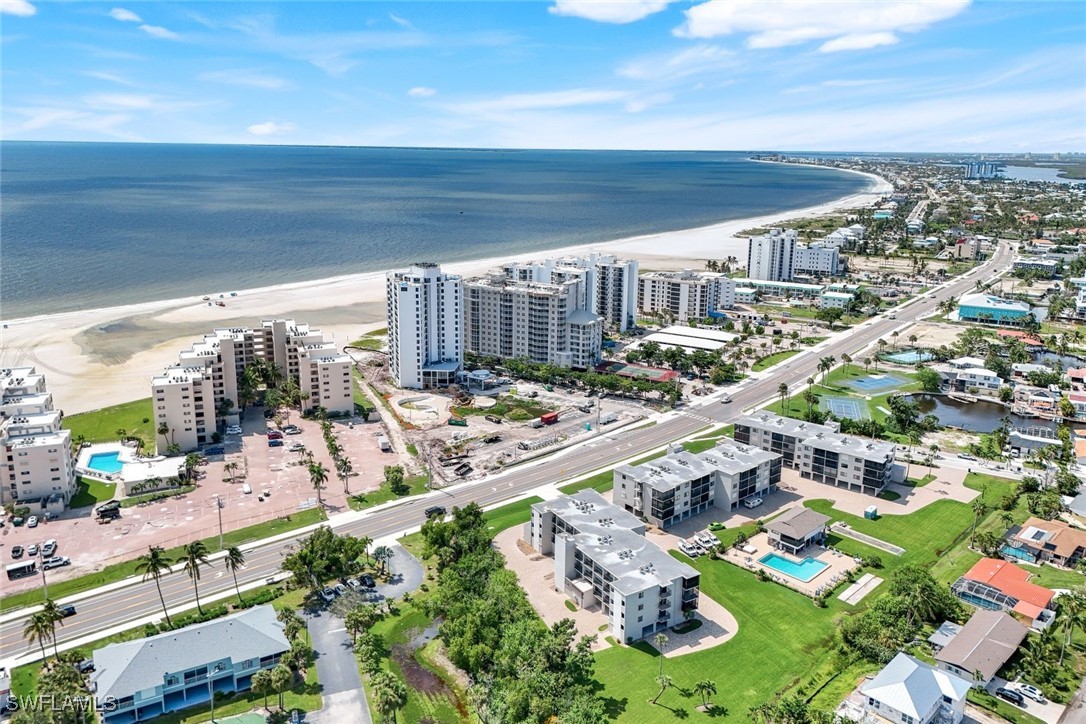 2 Bed Condominium for Sale in Fort Myers Beach, FL, $350,000 — photo 27