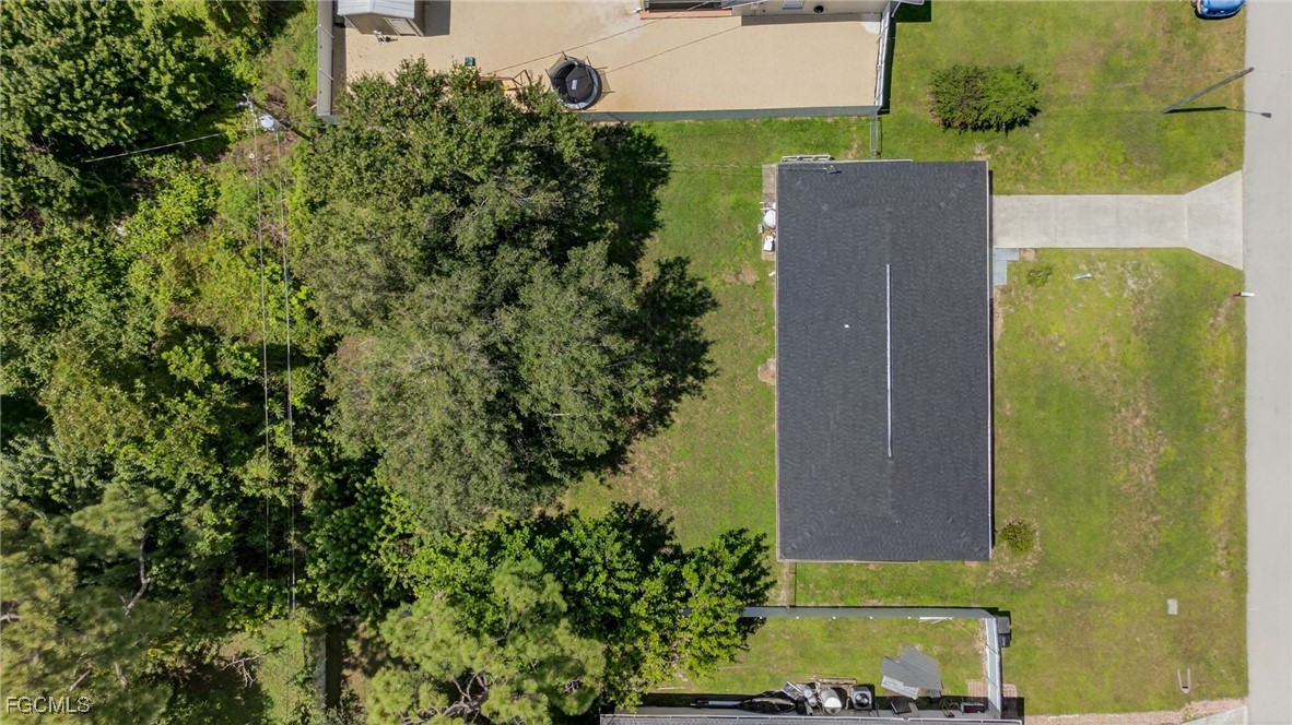 2 Bed SingleFamilyResidence for Sale in Not Applicable, FL — photo 27