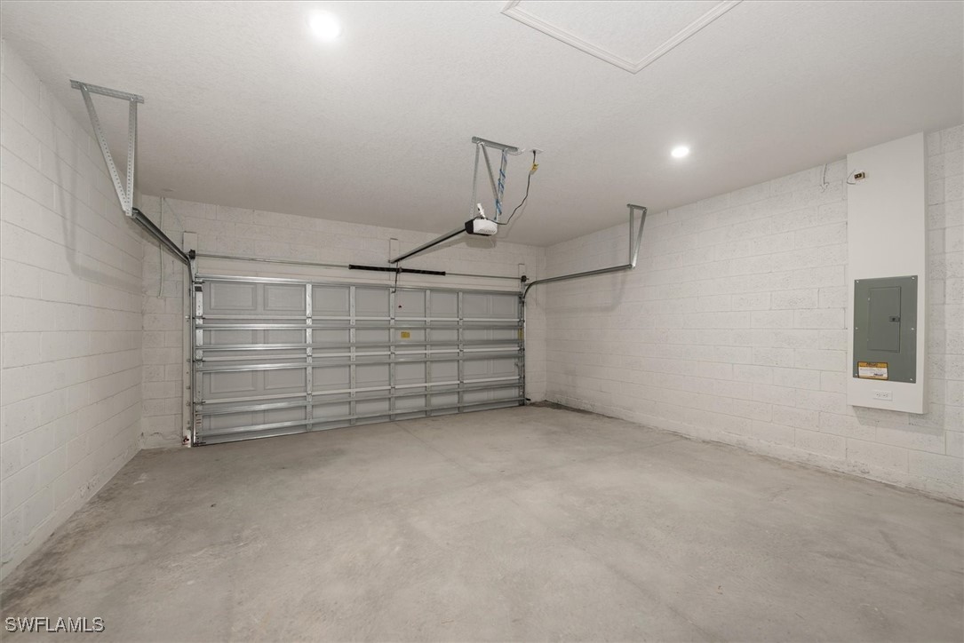 4 Bed SingleFamilyResidence for Sale in Sun N Lakes, photo 27