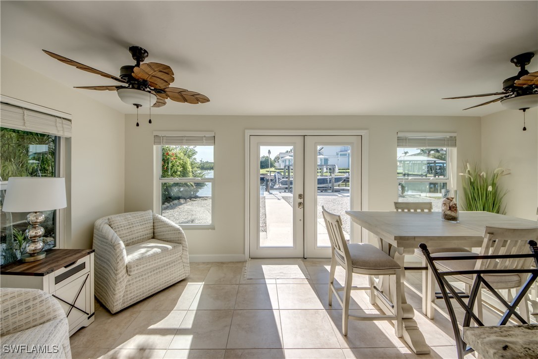 2 Bed Waterfront Home for Sale in Bokeelia, photo 27