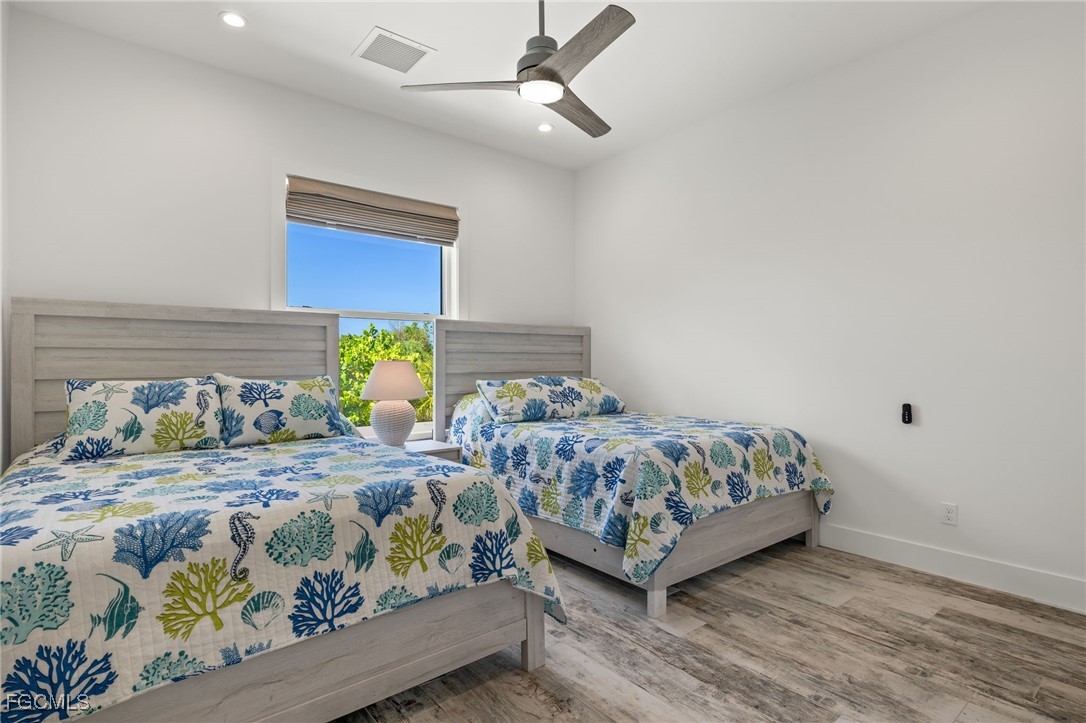 3 Bed Pool Home for Sale in Castaway Estates, photo 27