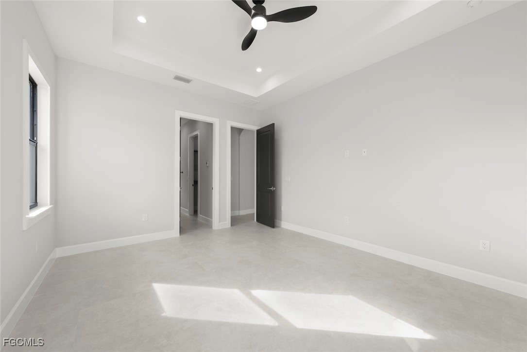 4 Bed SingleFamilyResidence for Sale in Naples, photo 27