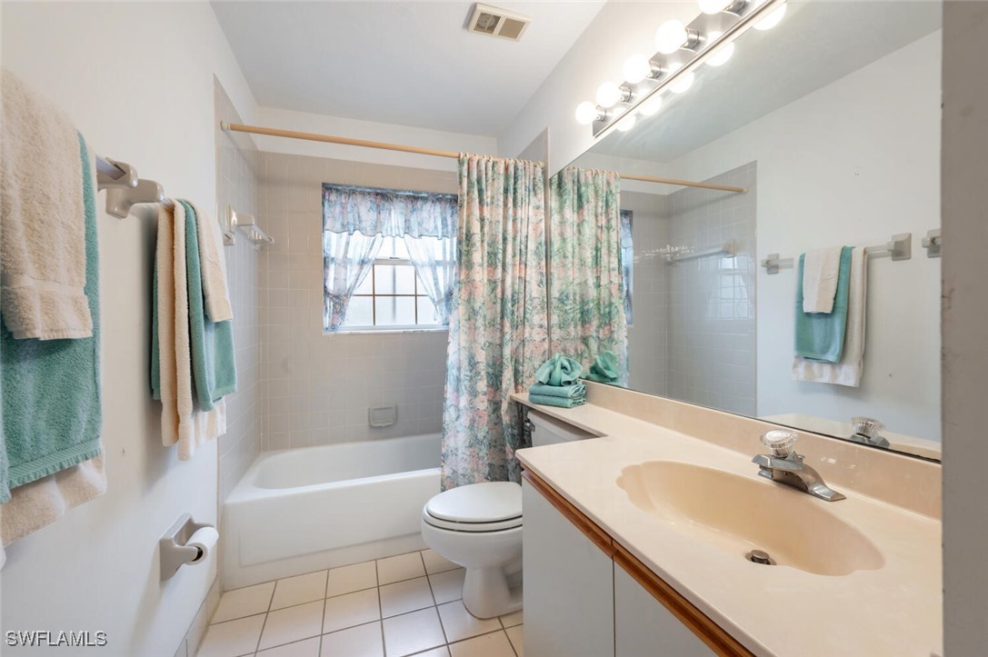 3 Bed Condominium for Sale in Tamarynd Place, photo 27