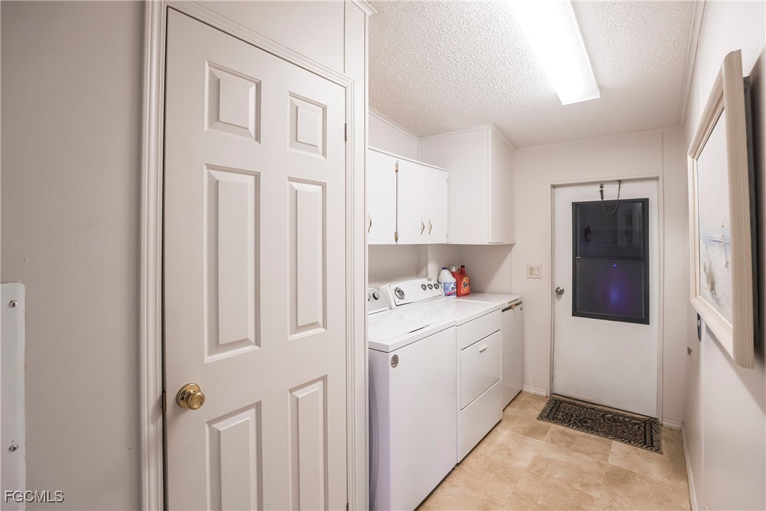 2 Bed Waterfront Home for Sale in North Fort Myers, FL — photo 27