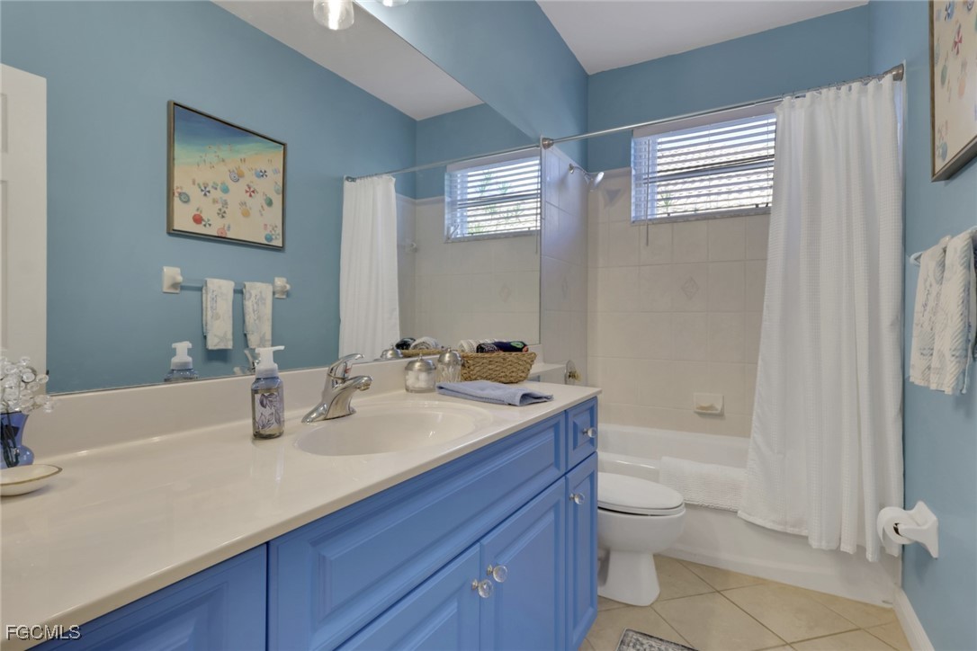 2 Bed SingleFamilyResidence for Sale in North Fort Myers, FL — photo 27