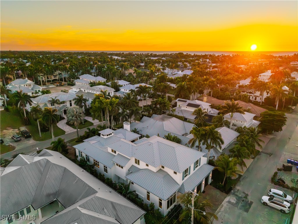 5 Bed Pool Home for Sale in Olde Naples, photo 27