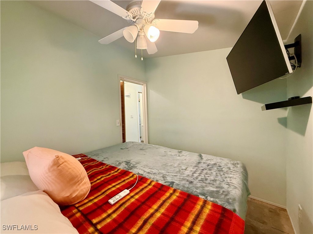 2 Bed ManufacturedHome for Sale in Naples, FL, $158,000 — photo 27