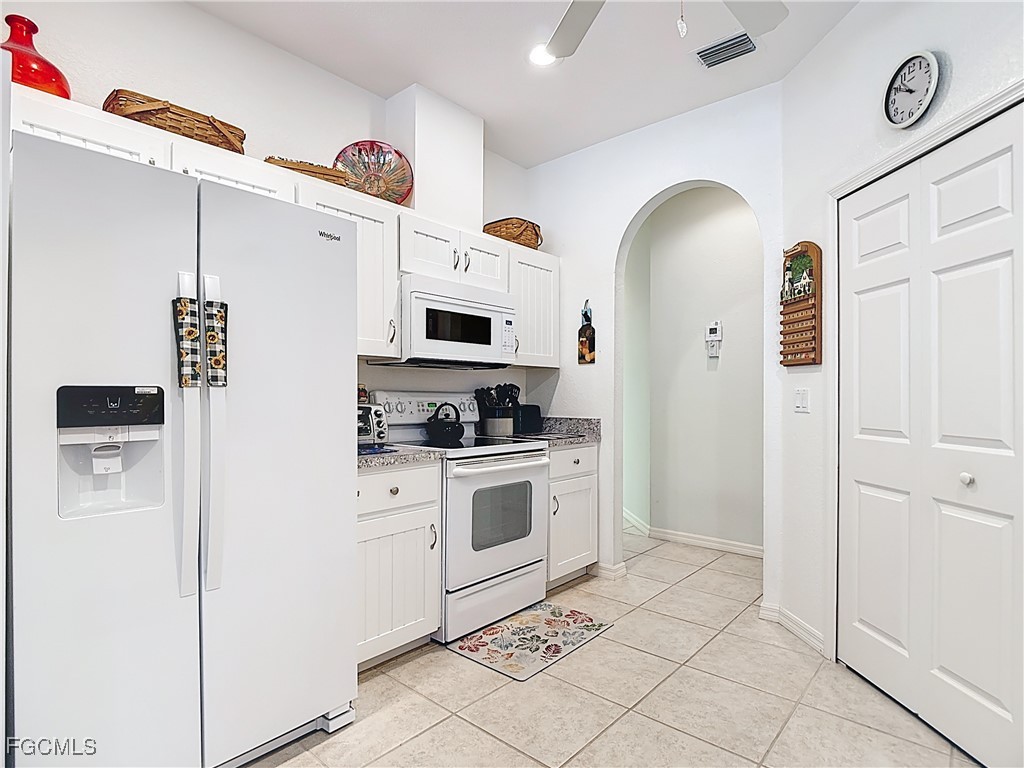 3 Bed Attached for Sale in Lake Pembroke, FL, $275,832 — photo 27
