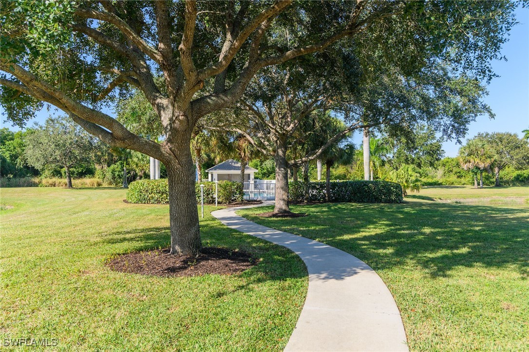 3 Bed Condominium for Sale in Sunset Cay Lakes, FL, $286,900 — photo 27