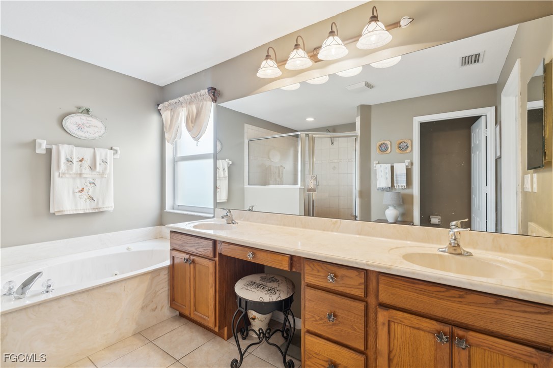 4 Bed SingleFamilyResidence for Sale in Timber Lake, FL — photo 27