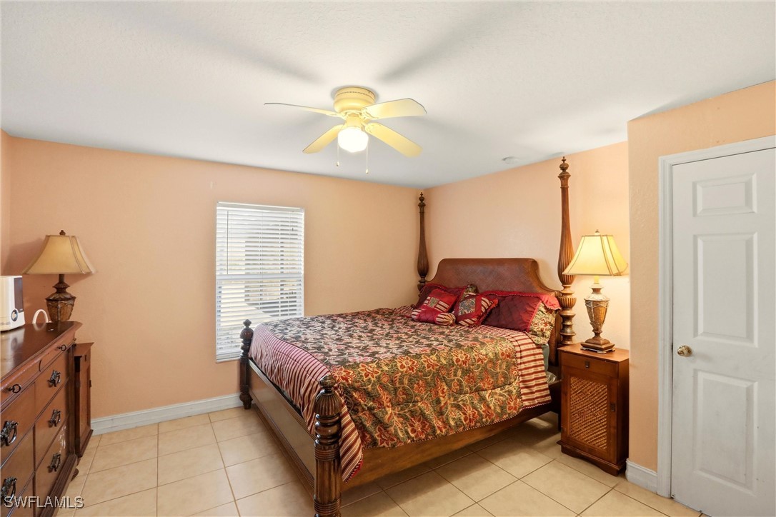3 Bed SingleFamilyResidence for Sale in Naples, photo 27
