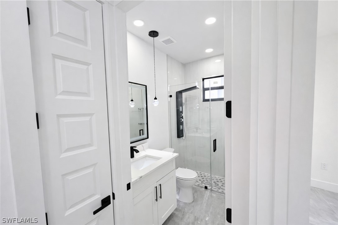 3 Bed SingleFamilyResidence for Sale in Lehigh Acres, photo 27