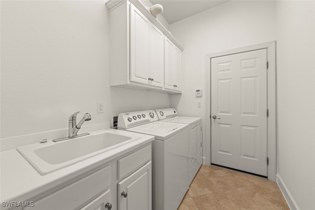 3 Bed Pool Home for Sale in Hollybrook, photo 27