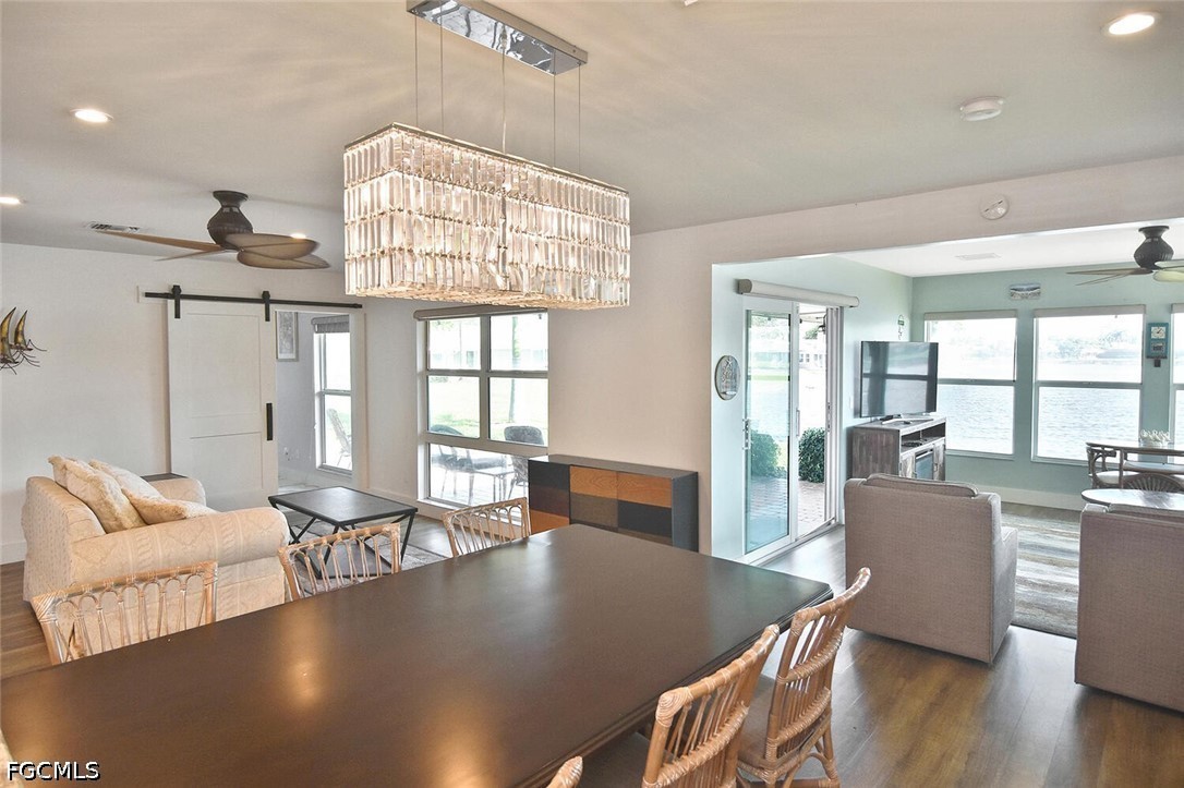 2 Bed Waterfront Home for Sale in Fort Myers, photo 27