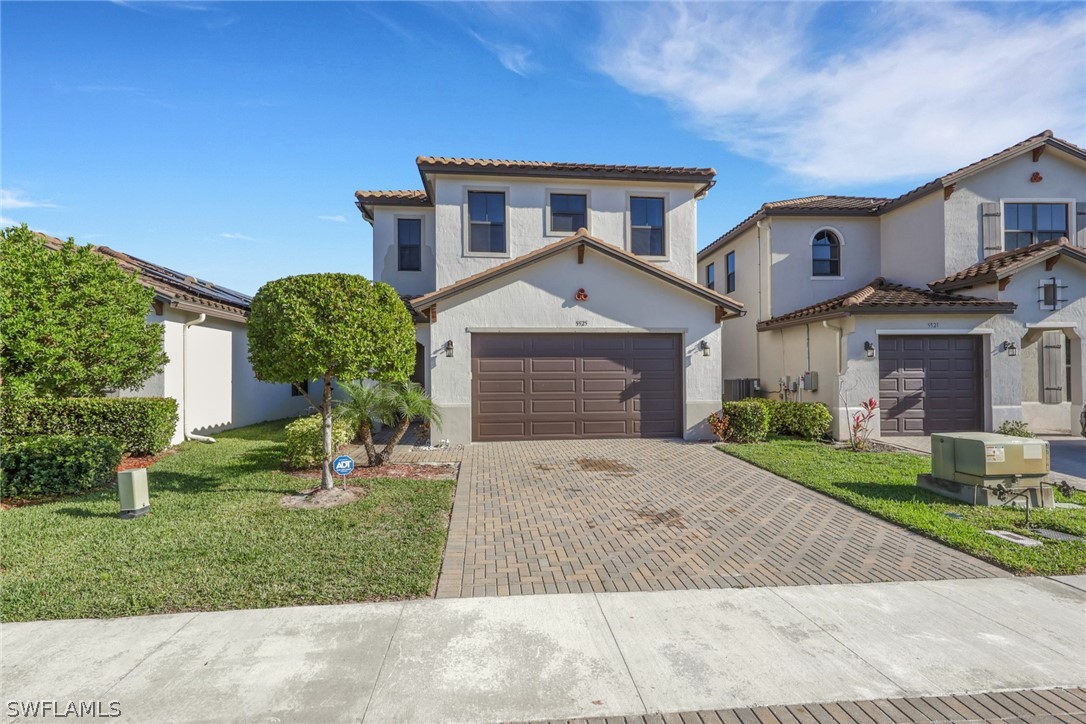 3 Bed Waterfront Home for Sale in Silverwood, FL, $360,000 — photo 27